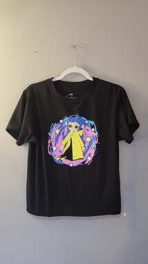 YOUTH XL- LAIKA Coraline Chibi Yellow Raincoat Graphic Black T-Shirt